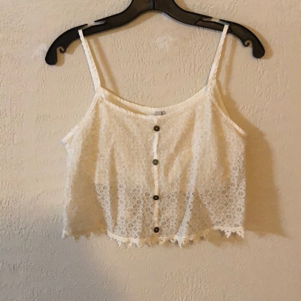 Adorable cropped tank
